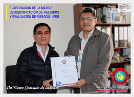 Profesionales realizando evaluación de seguridad empresarial