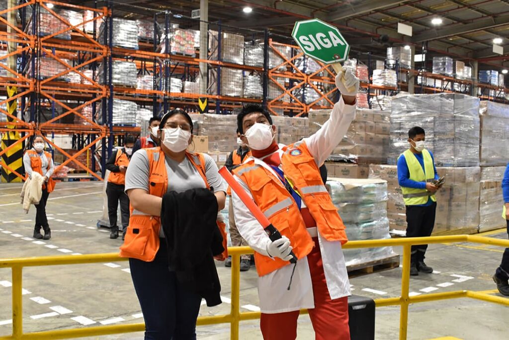 Personal participando en una campaña de prevención laboral