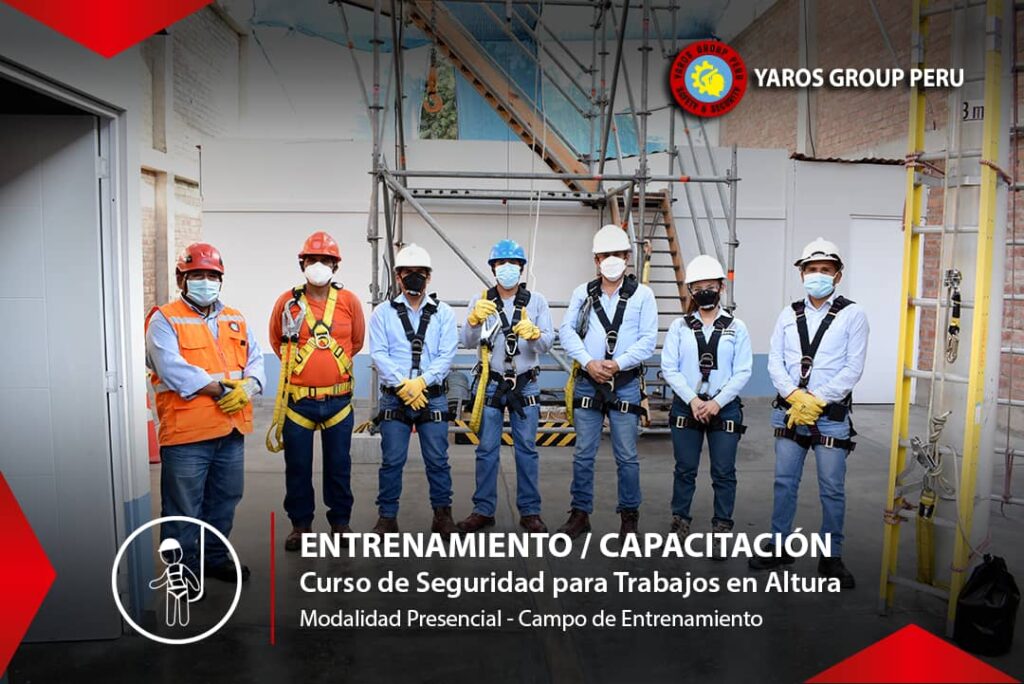 Grupo de trabajadores durante capacitación en trabajos en altura