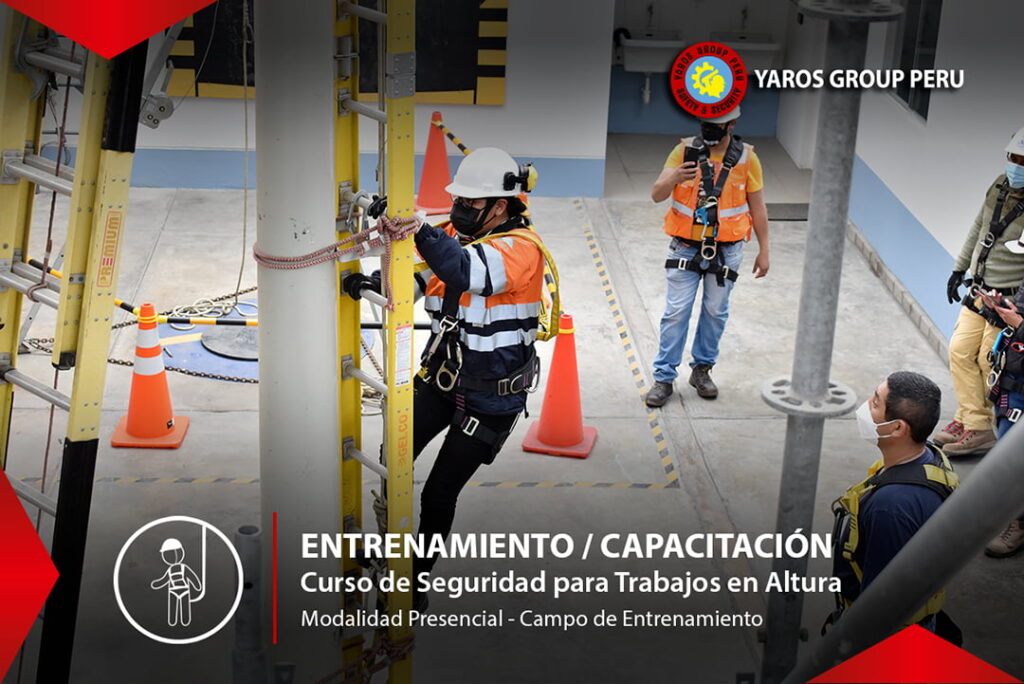 Trabajador realizando ascenso con equipo de protección contra caídas